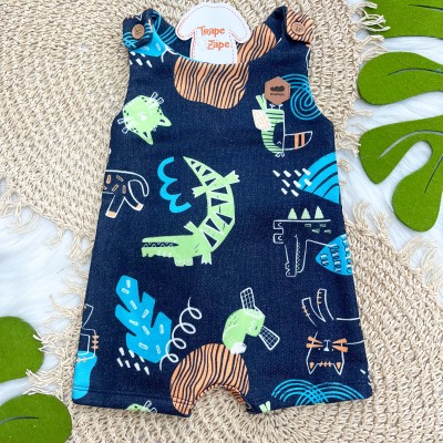 Jardineira Bichos Marinho e Camiseta Cinza